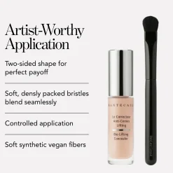 BLEND AND CONCEAL BRUSH