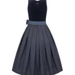 Dirndl Janni
