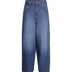 Jeans Over the top
