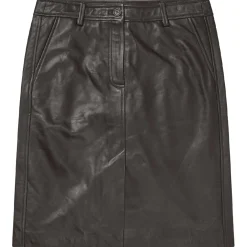 Lederrock Nomi